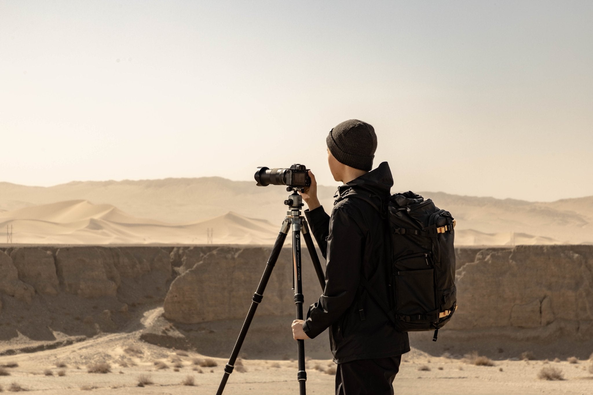 Is Carbon Fiber Important for a Camera Tripod? - Fotopro